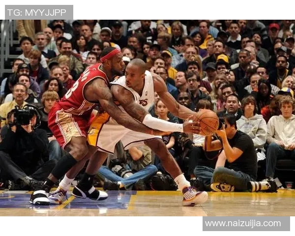 2015年魔术队与湖人队的精彩对决回顾与分析